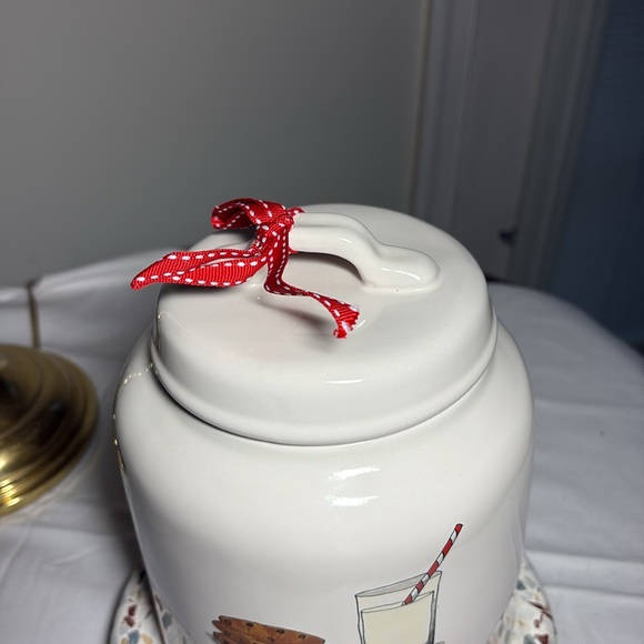 Rae Dunn Santa’s Cookies chubby cookie jar - Picture 3 of 5